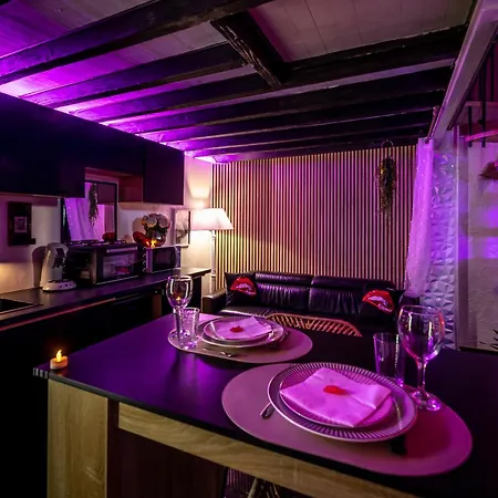 Apartment Avec Jacuzzi Privatif A Centre 10mn Des Plages *