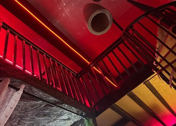 Avec Jacuzzi Privatif A Centre 10mn Des Plages Appartement