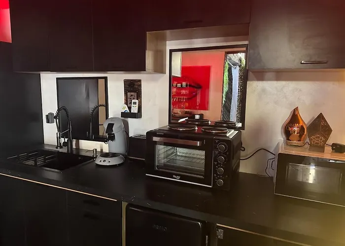 Appartement Avec Jacuzzi Privatif A Centre 10mn Des Plages *