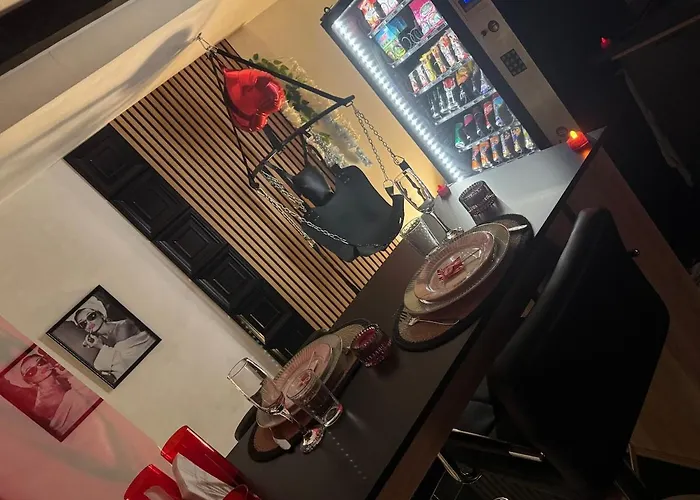 Avec Jacuzzi Privatif A Centre 10mn Des Plages